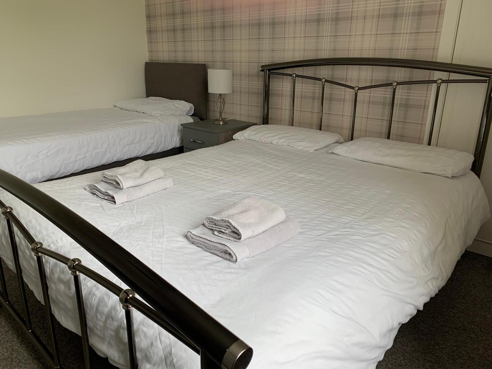 10 Burns Street, Tarbolton Ka5 5Ra - A Facility Of The Nearby Plough Inn المظهر الخارجي الصورة